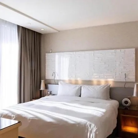 Hanza Tower Luxury Sauna Jacuzi Pool Lejlighed *