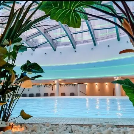 Hanza Tower Luxury Sauna Jacuzi Pool Lejlighed