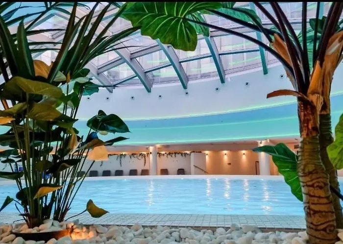 Hanza Tower Luxury Sauna Jacuzi Pool Apartment