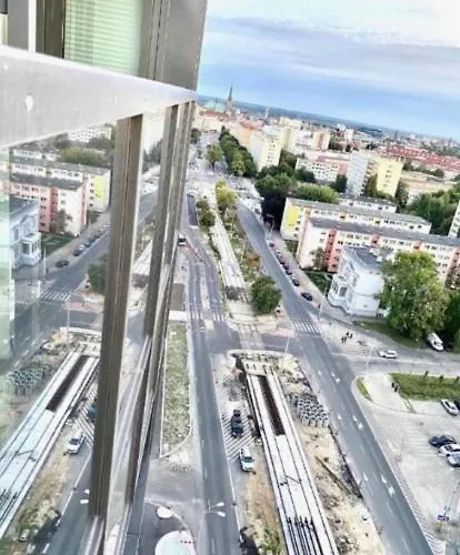 Hanza Tower Luxury Sauna Jacuzi Pool Apartment